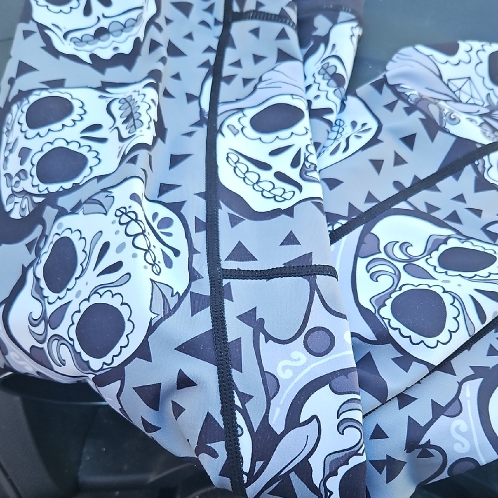 Constantly Varied Gear leggings